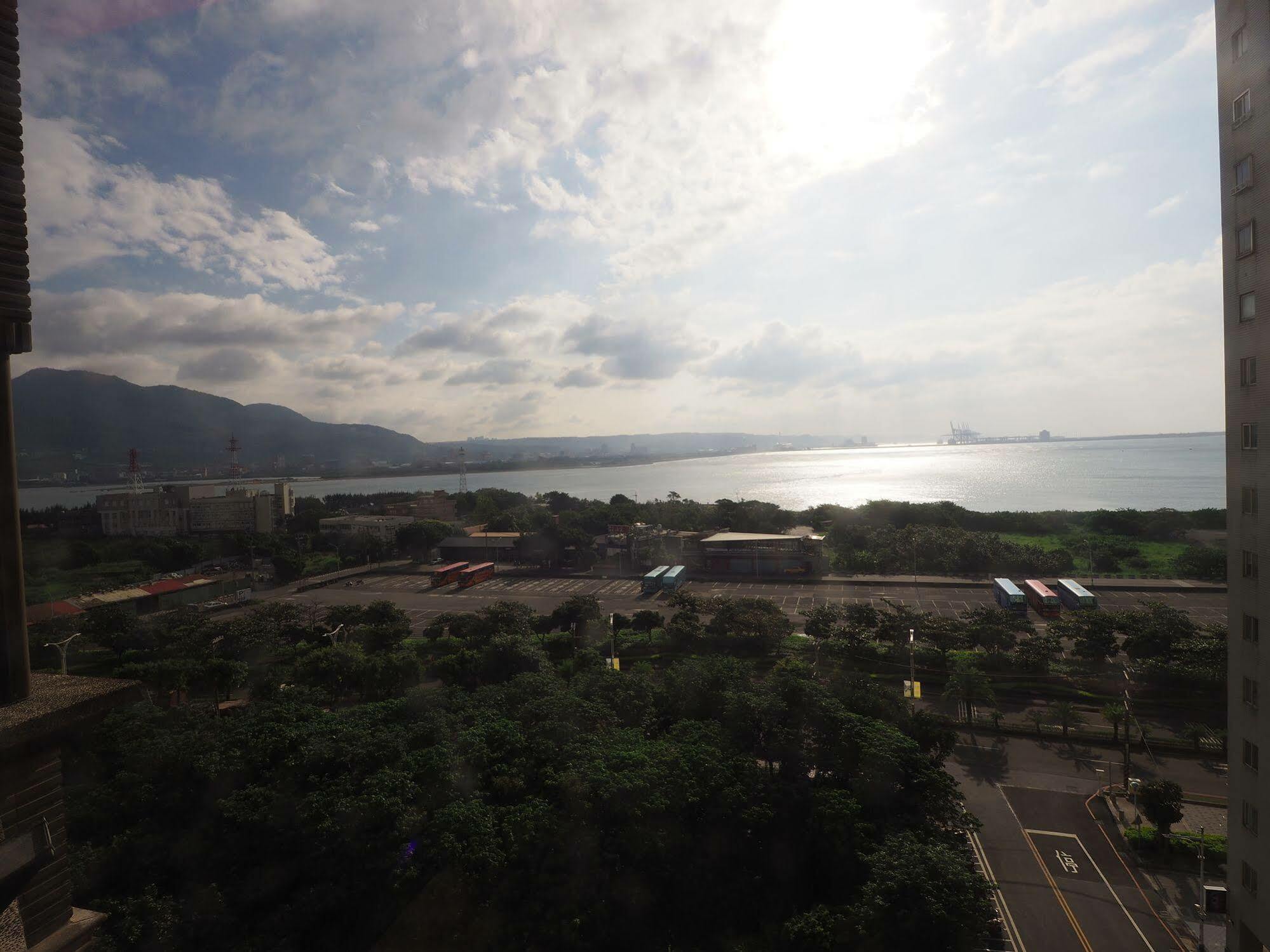 Sunrise Business Hotel - Tamsui Zewnętrze zdjęcie