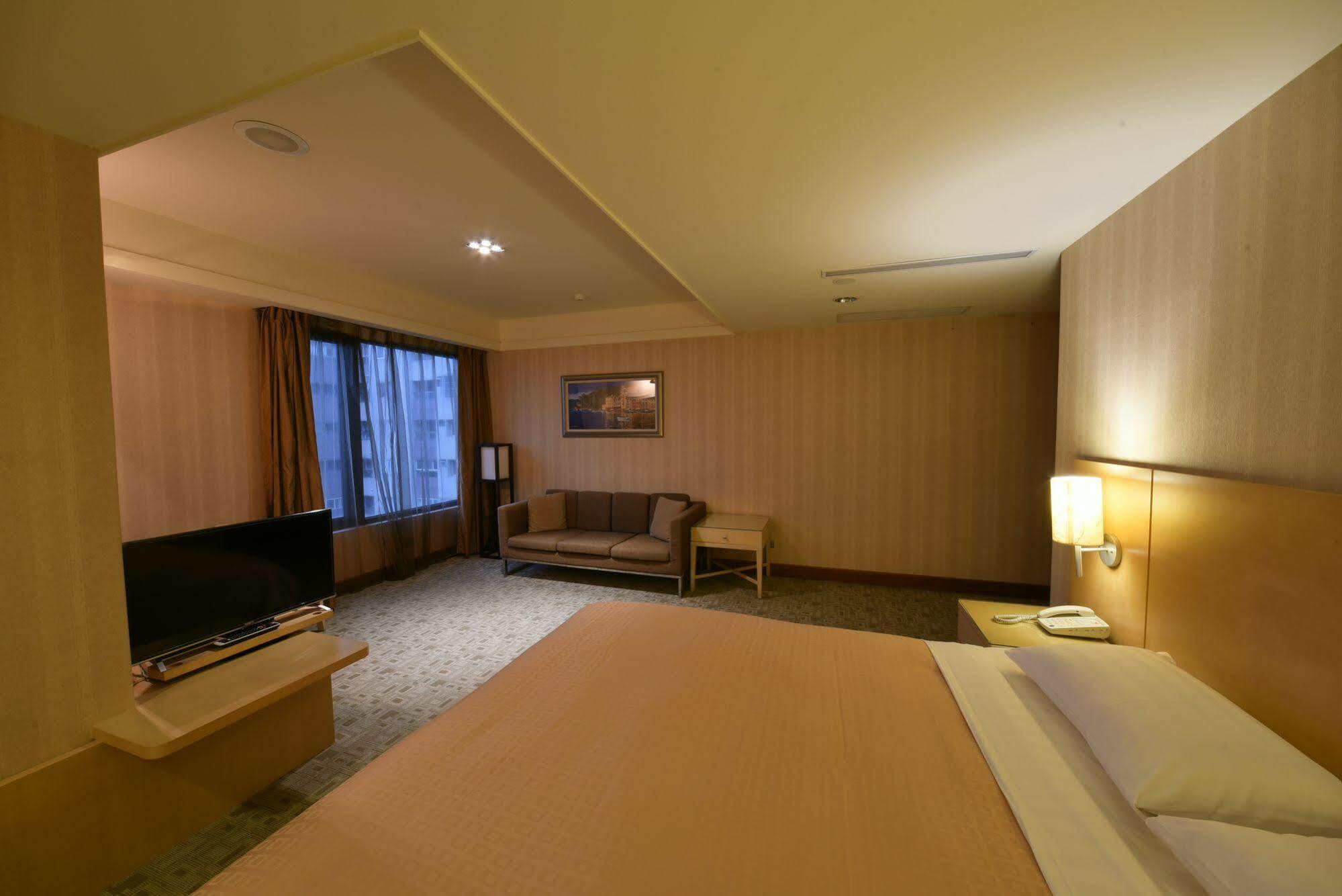 Sunrise Business Hotel - Tamsui Zewnętrze zdjęcie